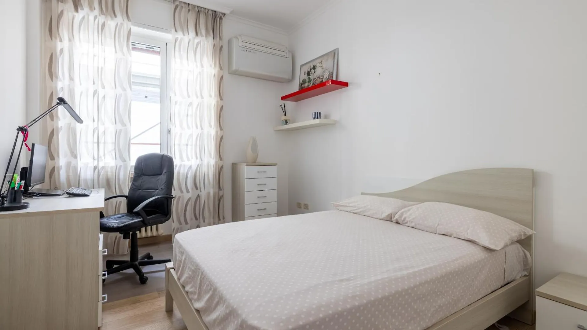Apartment Casa Lucia 5 Stelle Lungotevere Della Vittoria Rome Italy